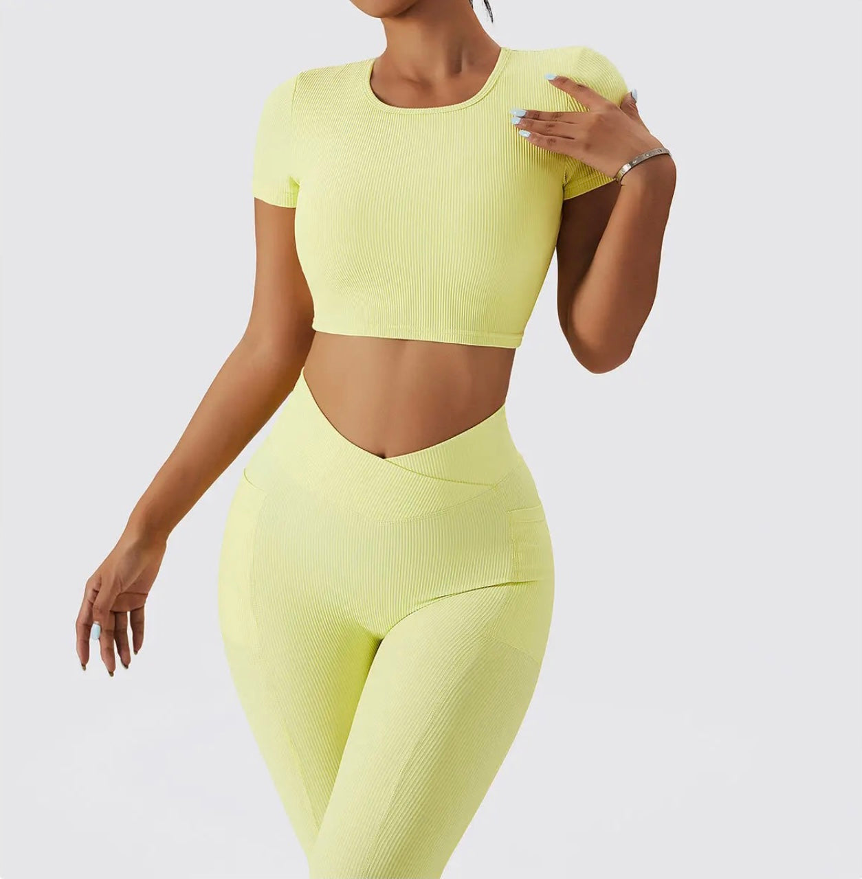 Ensemble Alya Manches Courtes - Jaune Pastel