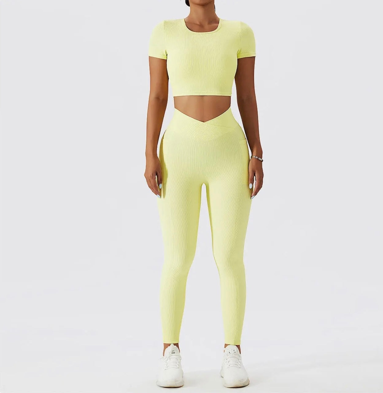 Ensemble Alya Manches Courtes - Jaune Pastel